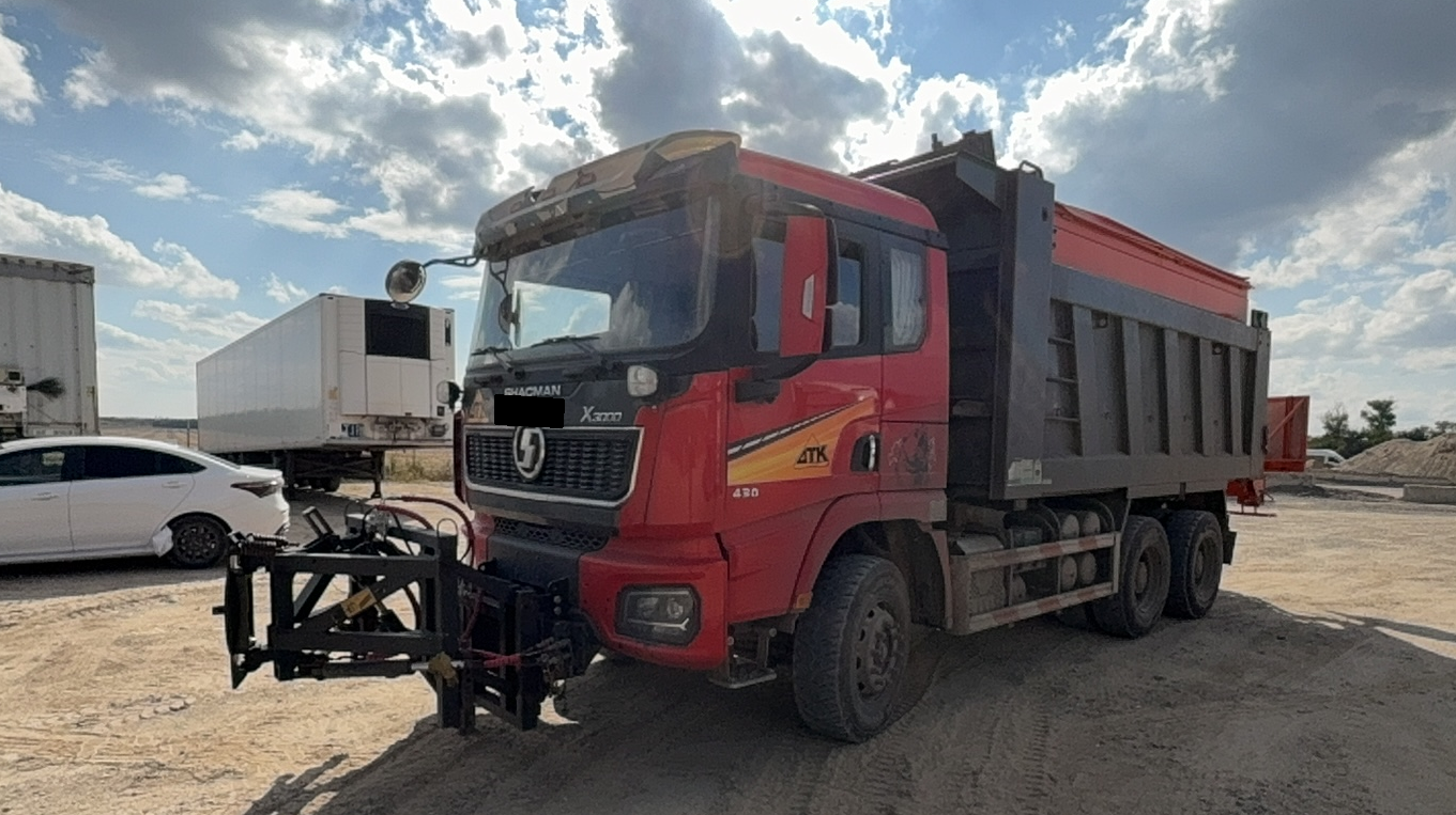 Самосвал Shacman SX32586V384